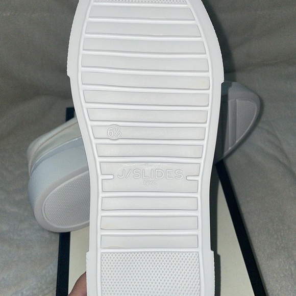 NWT J/SLIDES AMANDA White Leather Sneaker - Picture 15 of 15